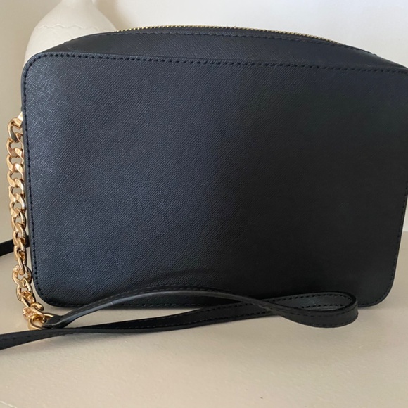 Michael Kors Crossbody Handbag - Picture 3 of 3